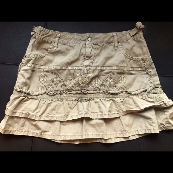 Dresses & Skirts - 🔴 Da nang distressed sequin military army mini skirt